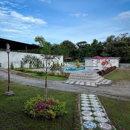 Hospedaje Las Uvas Exterior photo